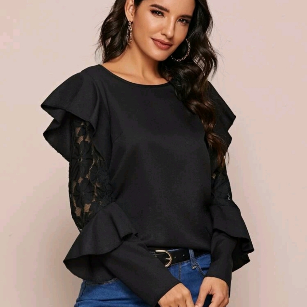 BOGO flower lace ruffle sleeve insert blouse
